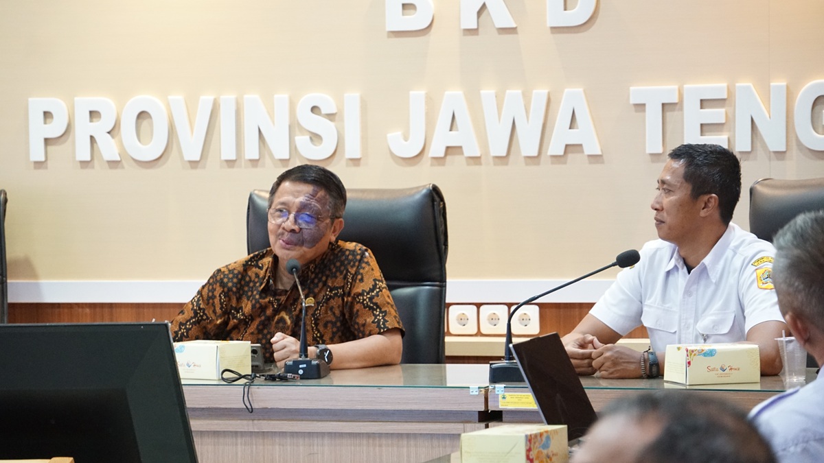 Wakil Ketua Komite I DPD RI Kunjungi BKD Provinsi Jawa Tengah Bahas Implementasi UU ASN dan Pengangkatan PPPK Paruh Waktu
